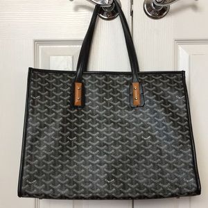 Authentic Goyard zippered tote bag